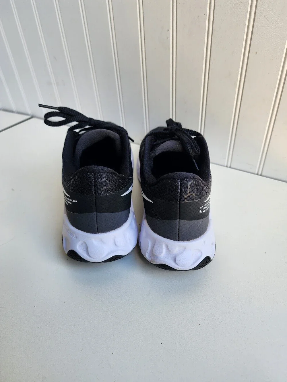 NIKE Women's Renew Ride 2 Running Shoe Black CU3508-004 Sz 8